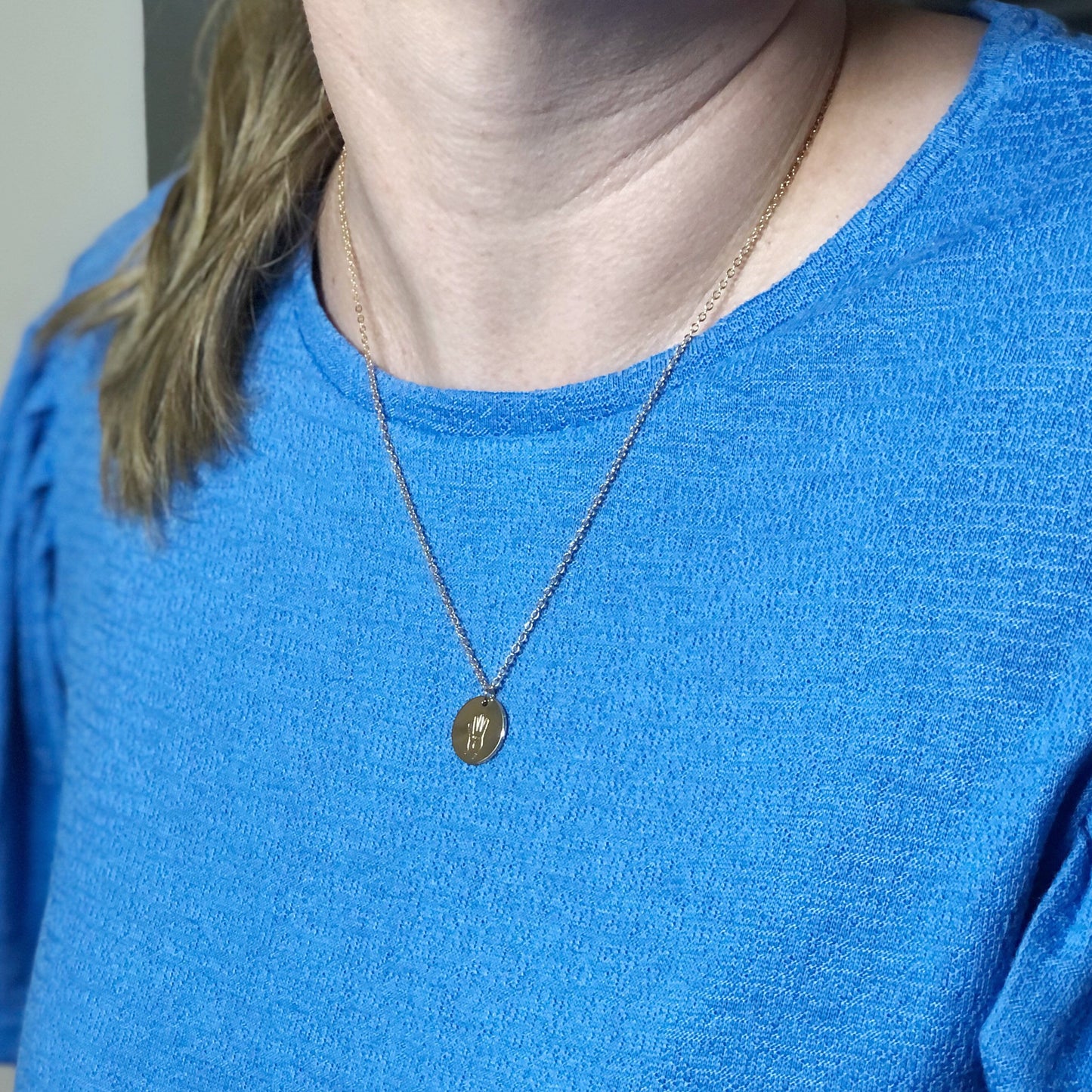 50th birthday gift for her, hand gesture necklace, 50th birthday gift for women, minimalist necklace, 50th birthday gift