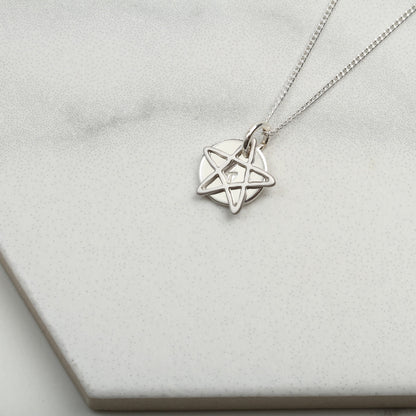 Personalised Silver Star Necklace, Disc pendant necklace, Minimalist Jewellery, Birthday Gift For Her, wife mum friend sister,