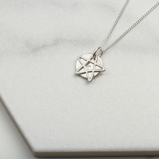 Personalised Silver Star Necklace, Disc pendant necklace, Minimalist Jewellery, Birthday Gift For Her, wife mum friend sister,