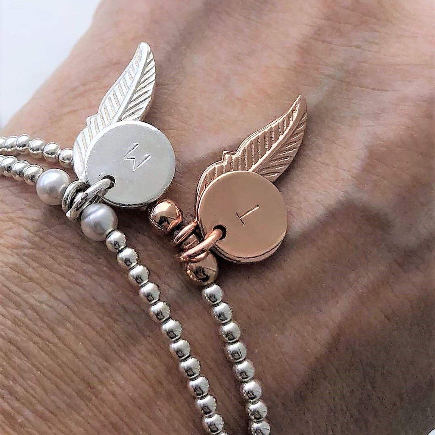 Silver personalised Feather bracelet, Birthday Gift for her, Christmas Gift for girlfriend sister mum daughter wife, silver, sympathy gift,