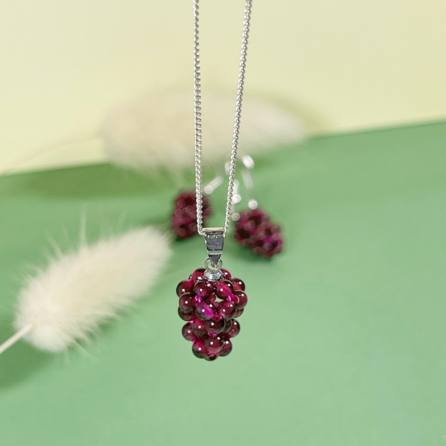 Beaded grape pendant necklace, Autumn jewelry, Beaded necklace, Fruit necklace, Halloween necklace, quirky necklace, unique necklace