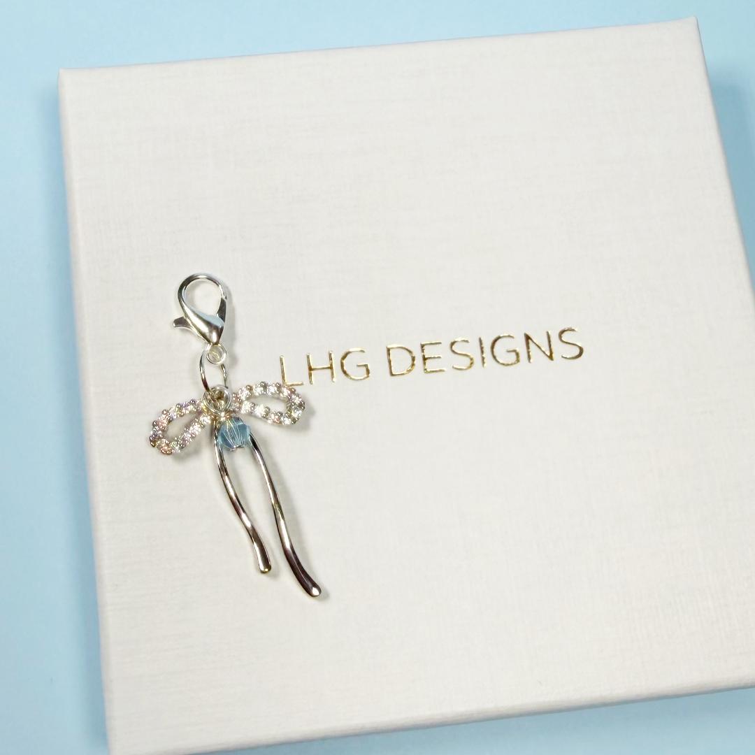 Something blue bow charm gift for bride Bow blue charm for wedding something blue bouquet charm wedding day bridal shower gift blue crystal