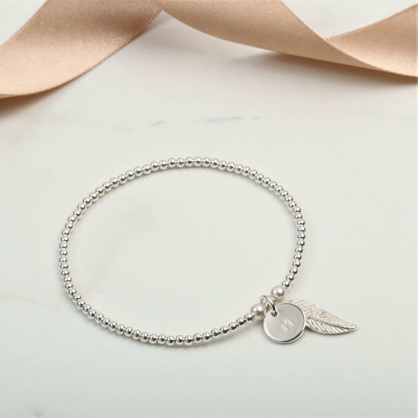 Silver personalised Feather bracelet, Birthday Gift for her, Christmas Gift for girlfriend sister mum daughter wife, silver, sympathy gift,