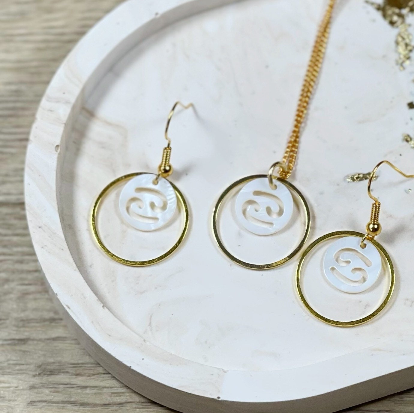 Zodiac Necklace, Zodiac Jewellery, Zodiac Sign, Handmade Jewellery, Coin Pendant, July Birthday gift, Custom Cancer star sign necklace,